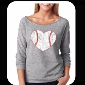 SOLD🚫Gray Baseball Heart Raglan -Sleeve Tee